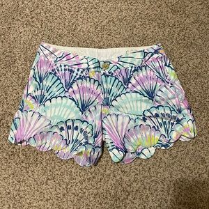 Lilly Pulitzer Buttercup Scallop Short - Oh Shello